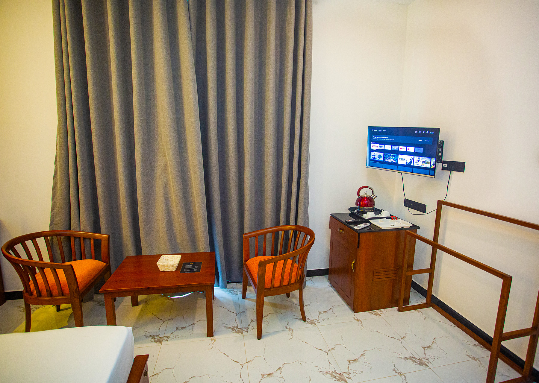 Family Room - 302
